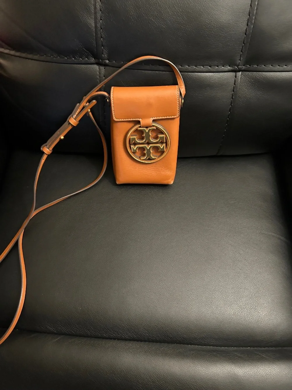 Tory Burch cellphone crossbody